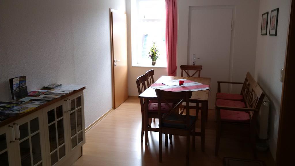 אוברוויזנטל Ferienwohnungen Haus Sebastian מראה חיצוני תמונה
