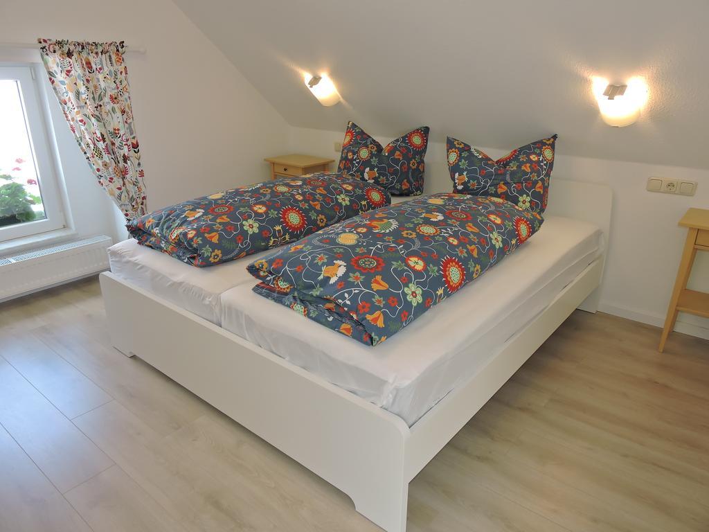 אוברוויזנטל Ferienwohnungen Haus Sebastian מראה חיצוני תמונה